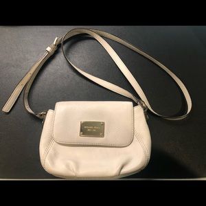 MICHAEL KORS Jet Set White Pebbled Leather Small Flap Crossbody Shoulder Bag